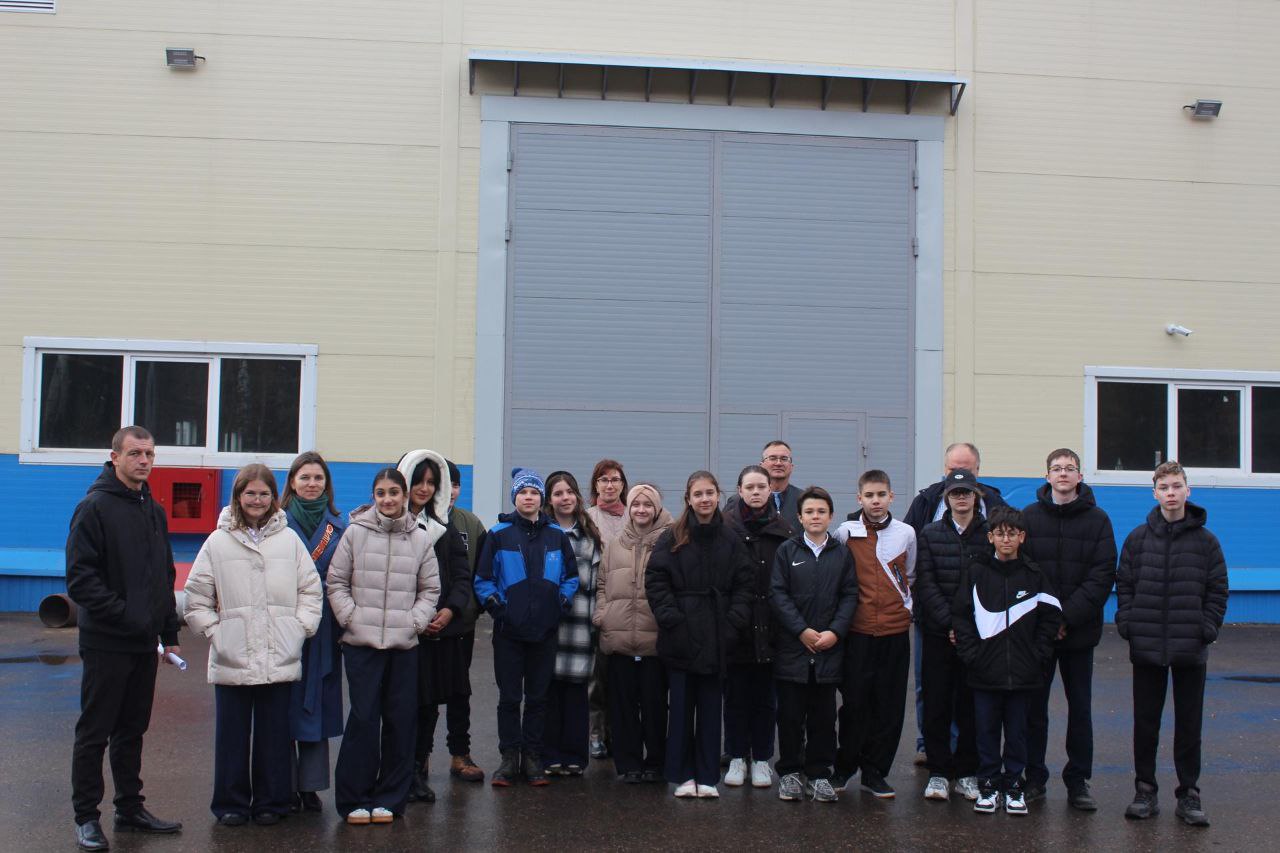 Более 12 миллионов литров в день: учащиеся школы №3 увидели, как очищают воду во Фрязино