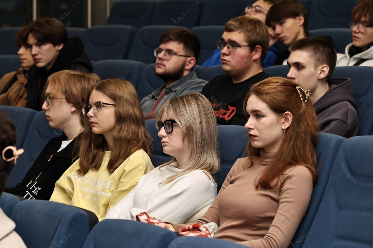 Студенты-первокурсники, обучающиеся по целевому набору, побывали на &laquo;Истоке&raquo;