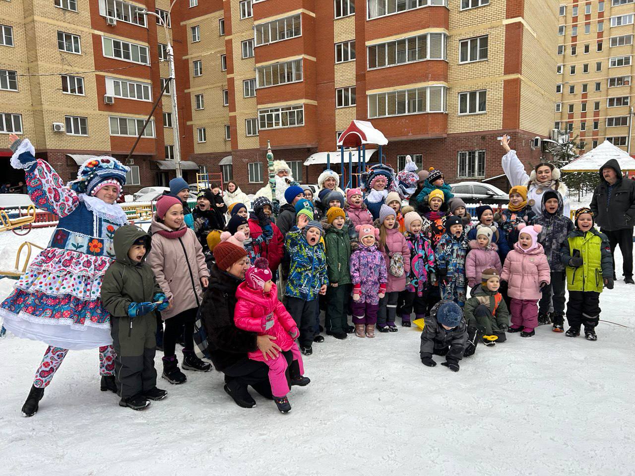Во дворах Фрязино поселилась новогодняя сказка!
