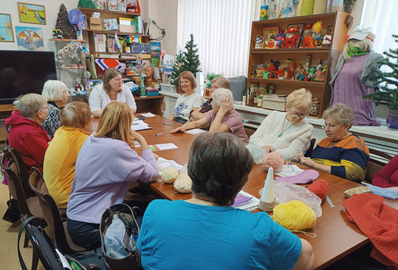 Во фрязинском клубе «Активное долголетие» состоялось занятие Школы здоровья Щёлковской больницы