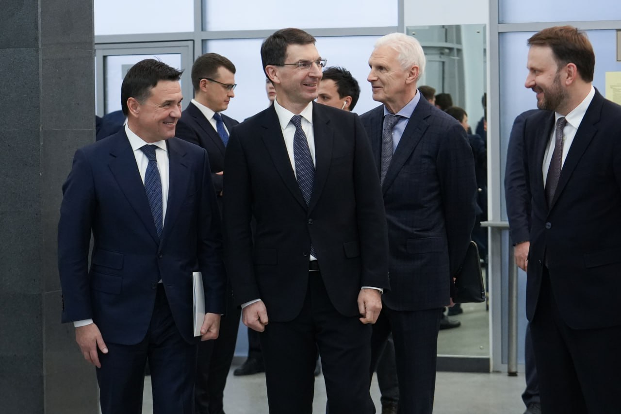 В преддверии Дня студента, наш Президент приехал в МФТИ, чтобы поздравить студентов с наступающим праздником