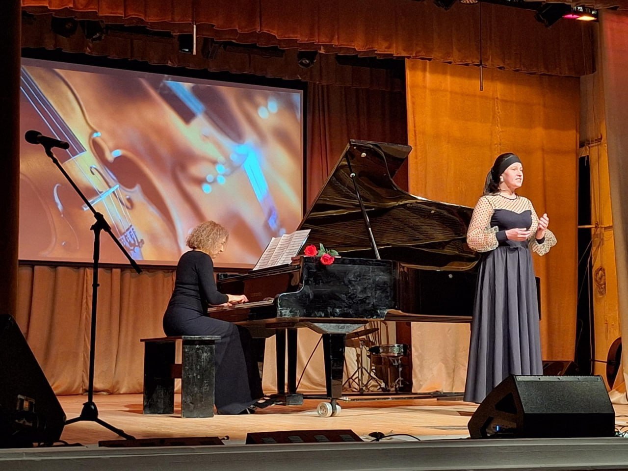 В центре культуры и досуга «Факел» состоялся концерт классической и джазовой музыки