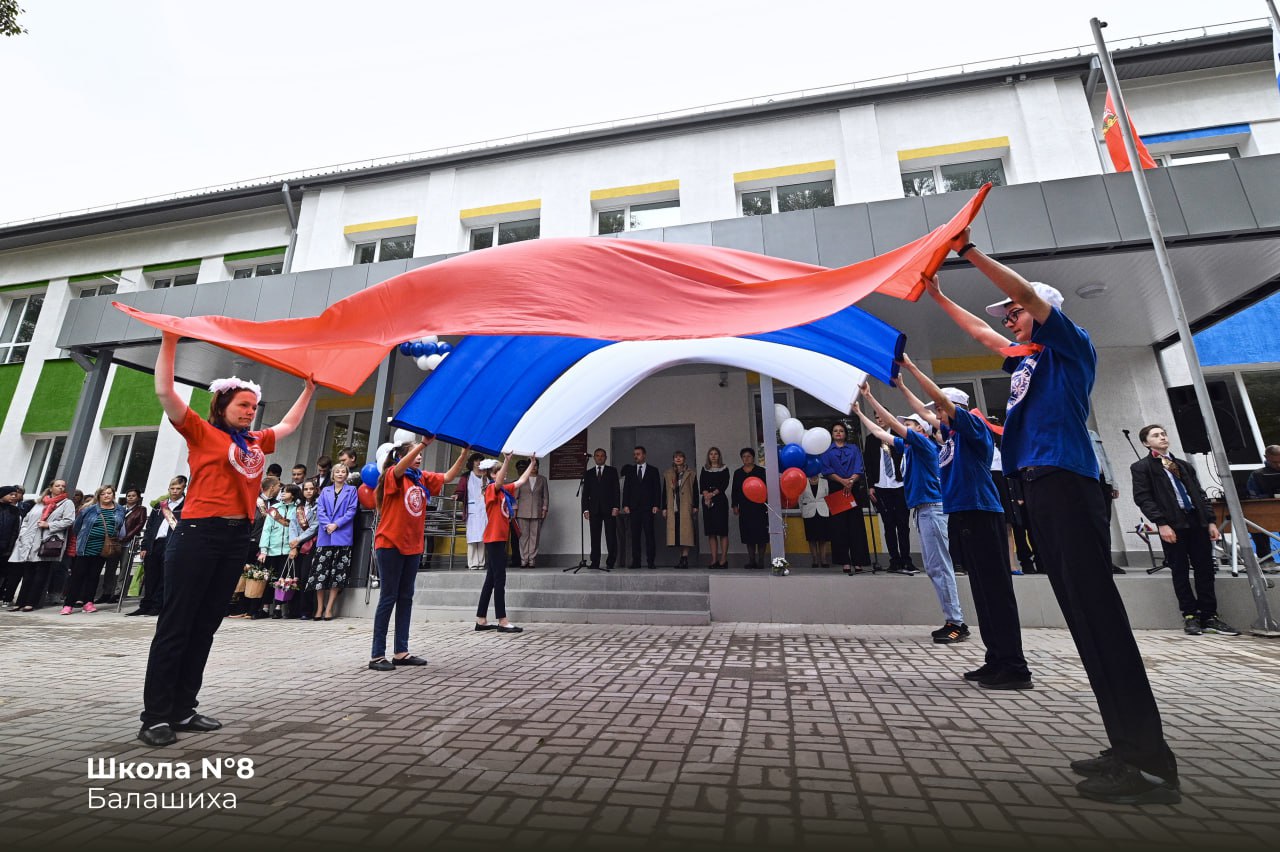 В продолжение темы обновления образовательных учреждений. Не менее важно проводить капитальный ремонт школ