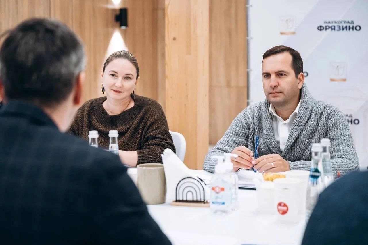 В преддверии новогодних праздников состоялся обмен лучшими практиками организации досуга для жителей между коллегами городских округов Фрязино и Щёлково