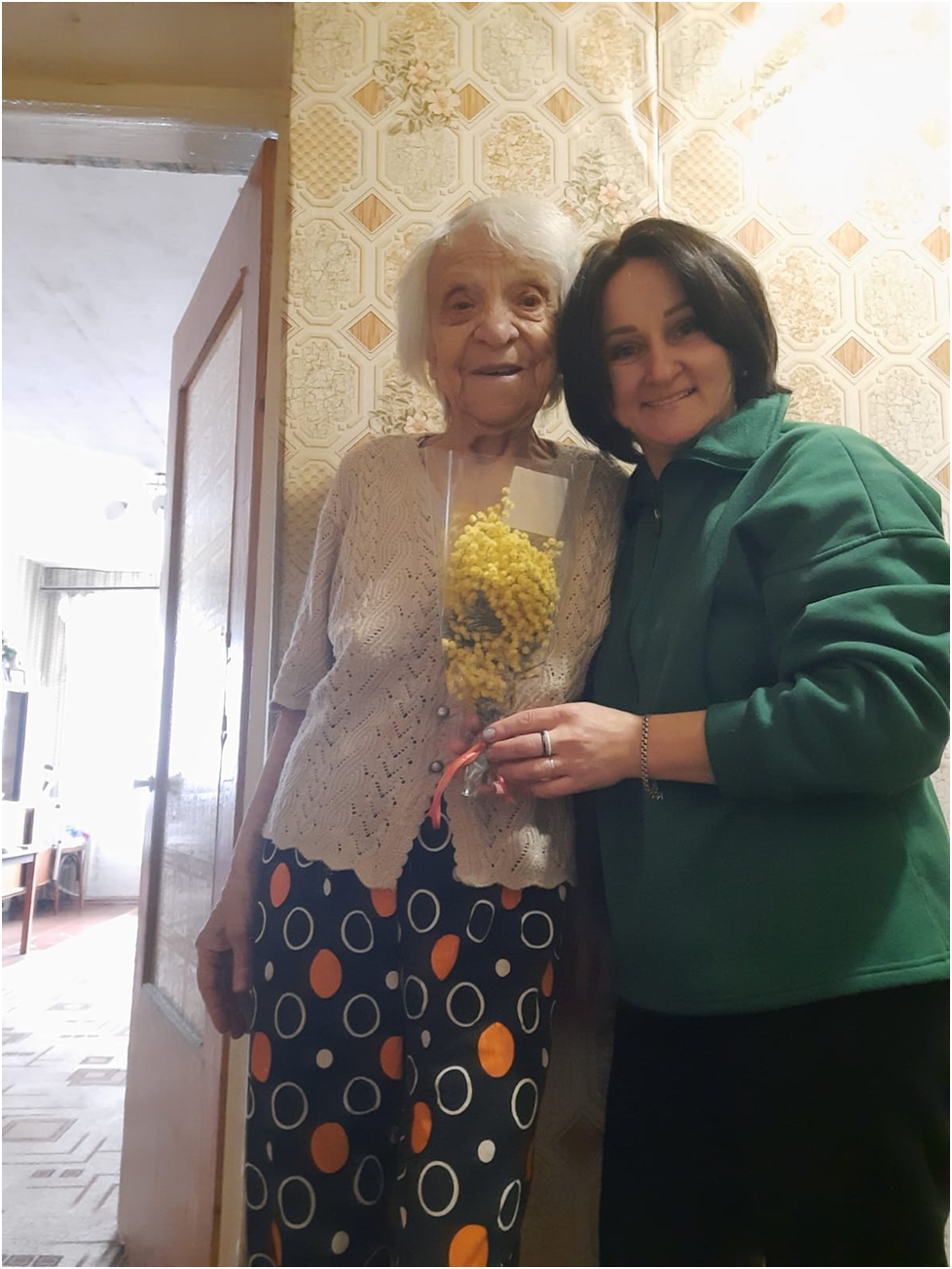 В г.о. Фрязино, г.о. Щелково, г.о. Лосино-Петровский и ЗАТО Звездный городок порядка двух тысяч человек на дому пользуются услугами АНО &laquo;Комплексный центр социального обслуживания граждан&raquo;.