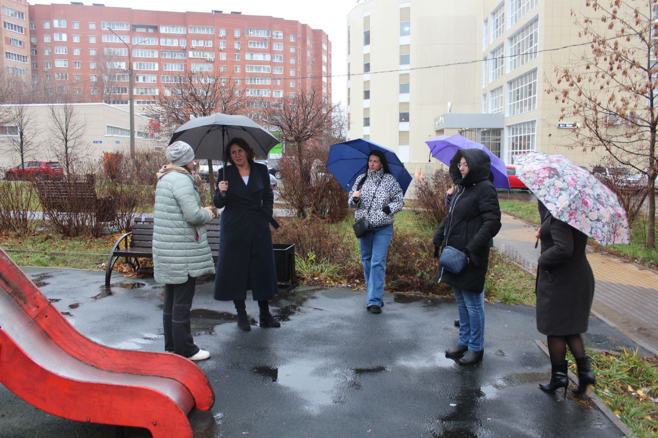 Обход территории Ю.М. Шувалова