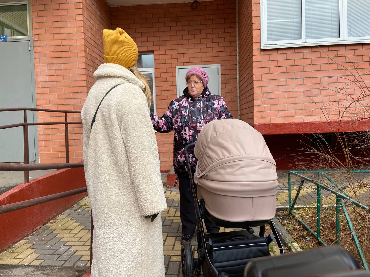 Срочная выездная администрация. ул. Горького, д.3