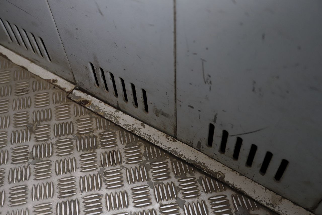 Заместитель главы Фрязино Юлия Шувалова проверила состояние лифта и детской площадки на проспекте Мира