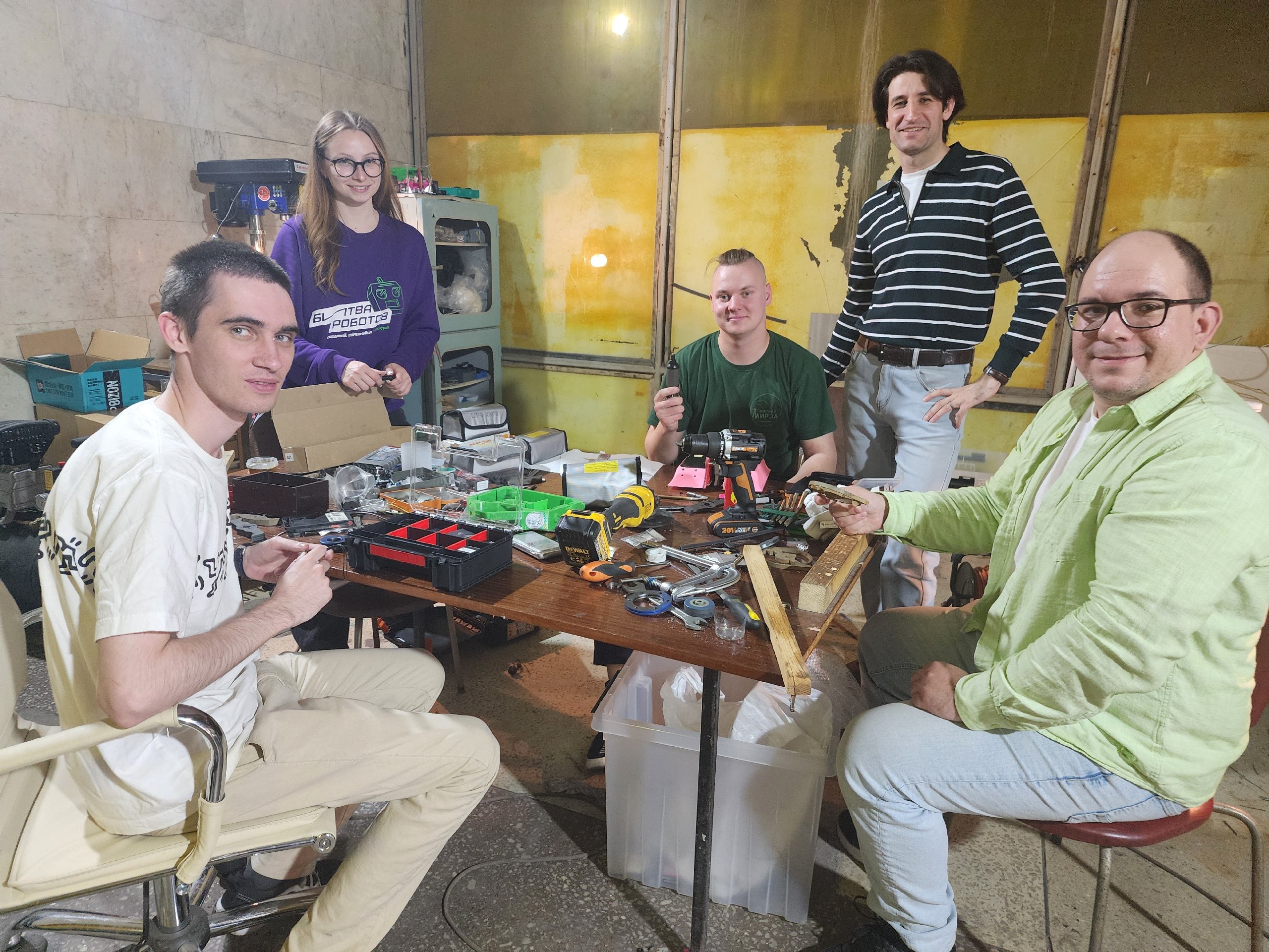 Фрязинские робототехники готовятся покорять новые вершины!