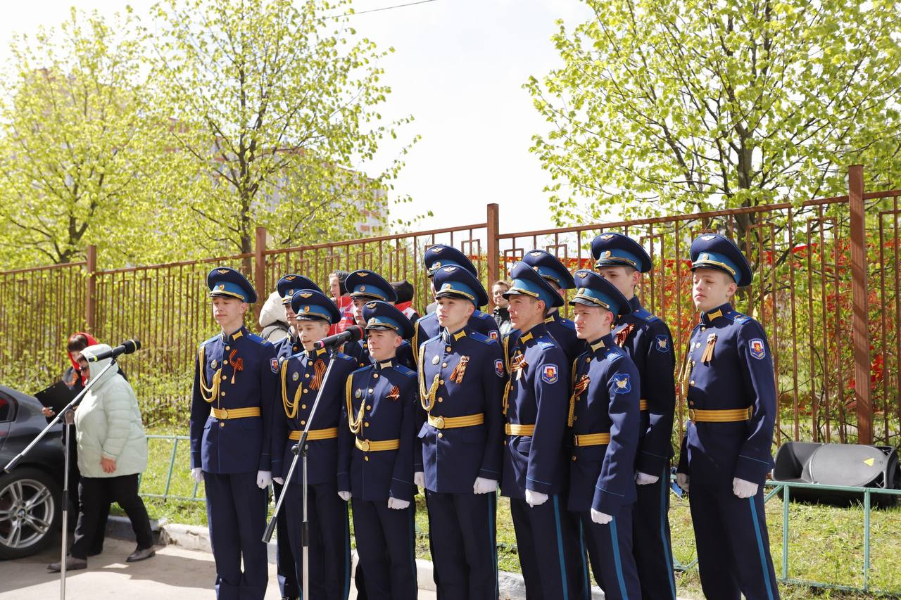 День Победы &ndash; это не просто праздник, это день скорби и памяти о тех, кто отдал свою жизнь за свободу и мирное небо над головой