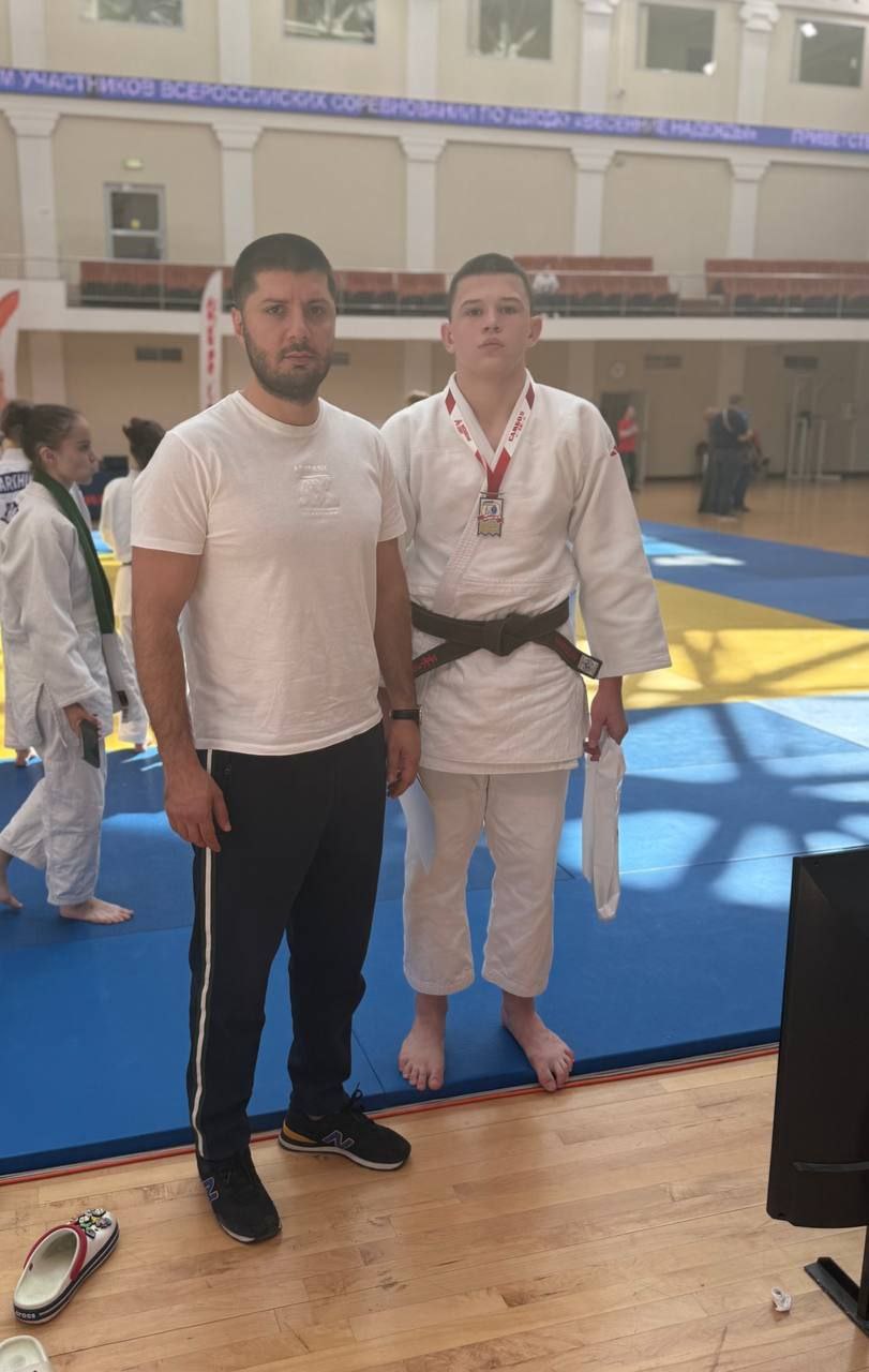 С 23 по 25 мая в Московском Центре спорта и образования &laquo;Самбо-70&raquo; прошли Всероссийские соревнования среди юношей и девушек до 18 лет &laquo;Весенние надежды&raquo;
