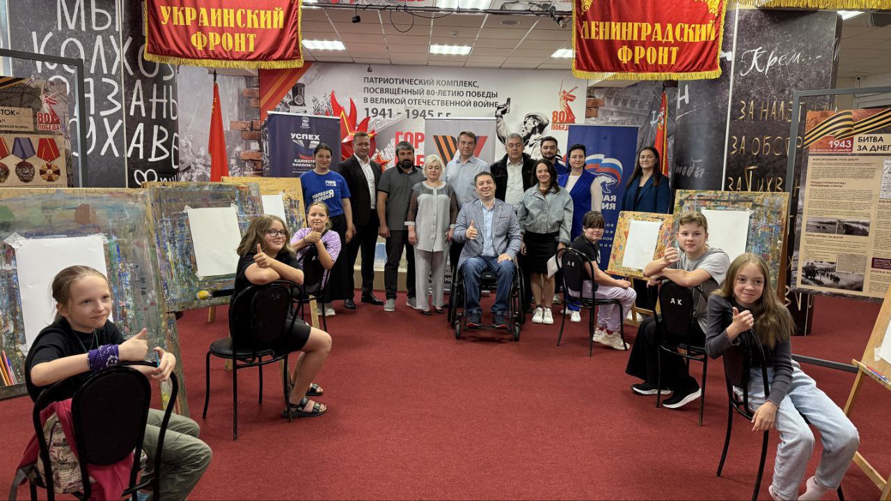 В ДК &laquo;Исток&raquo; прошёл детский художественный фестиваль &laquo;Мой папа &ndash; Герой!&raquo;, объединивший историческую память, поддержку участников специальной военной операции и творчество юных талантов