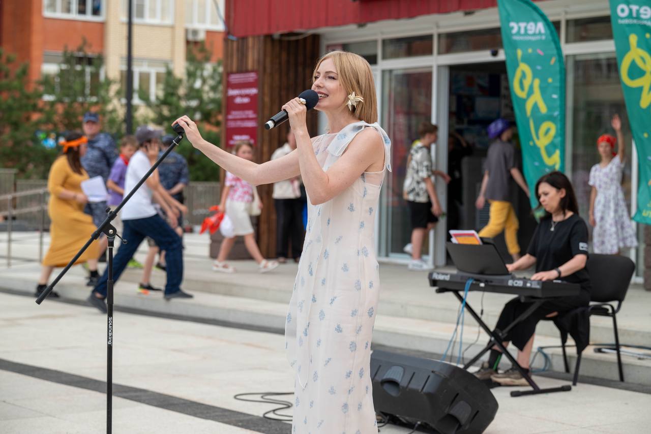 В 2022 году День семьи, любви и верности вошёл в число государственных праздников, и теперь его широко празднуют по всей России