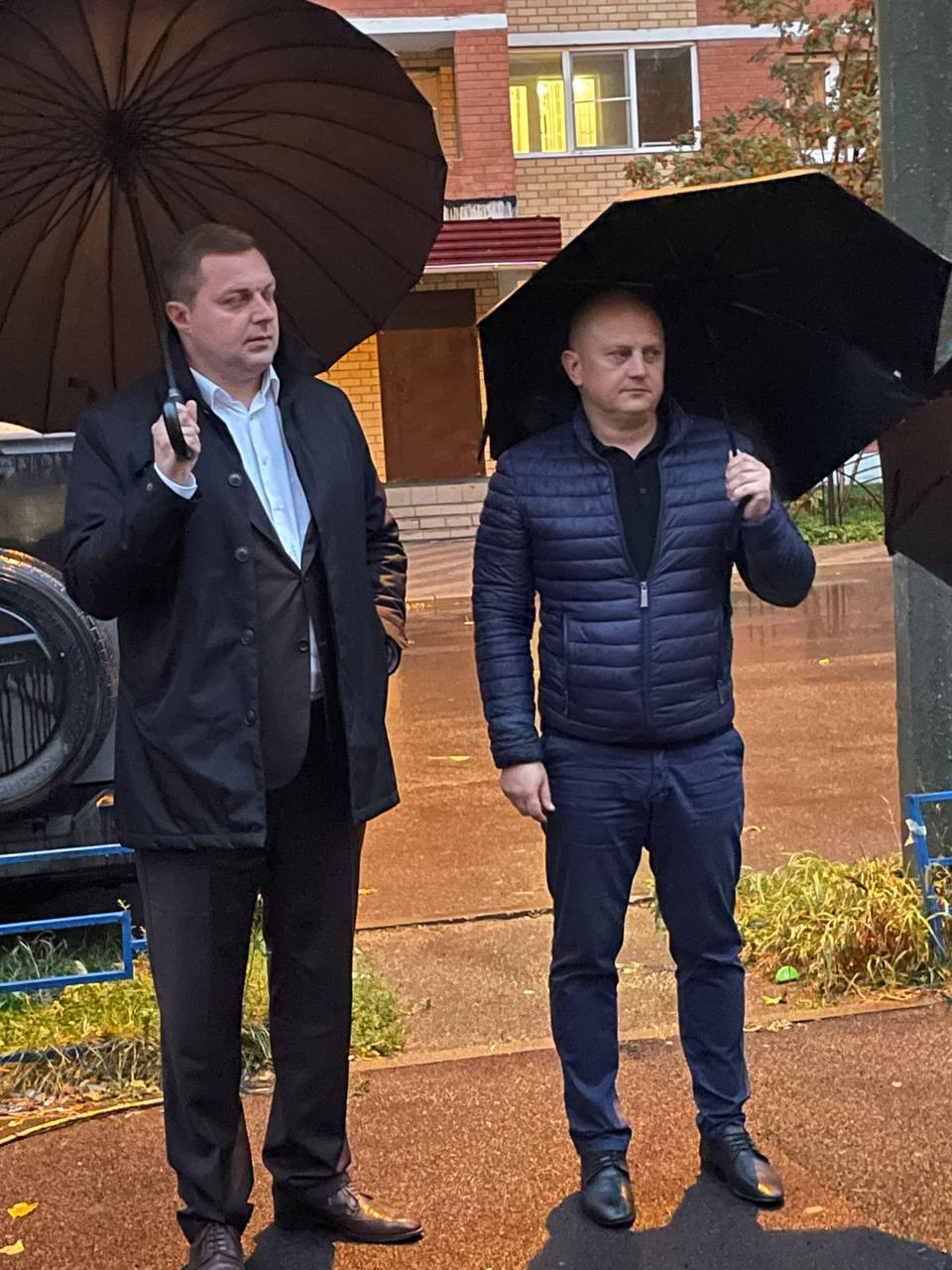 Депутаты Совета депутатов г.о. Фрязино в рамках срочной выездной администрации провели встречу с жителями улицы Барские Пруды