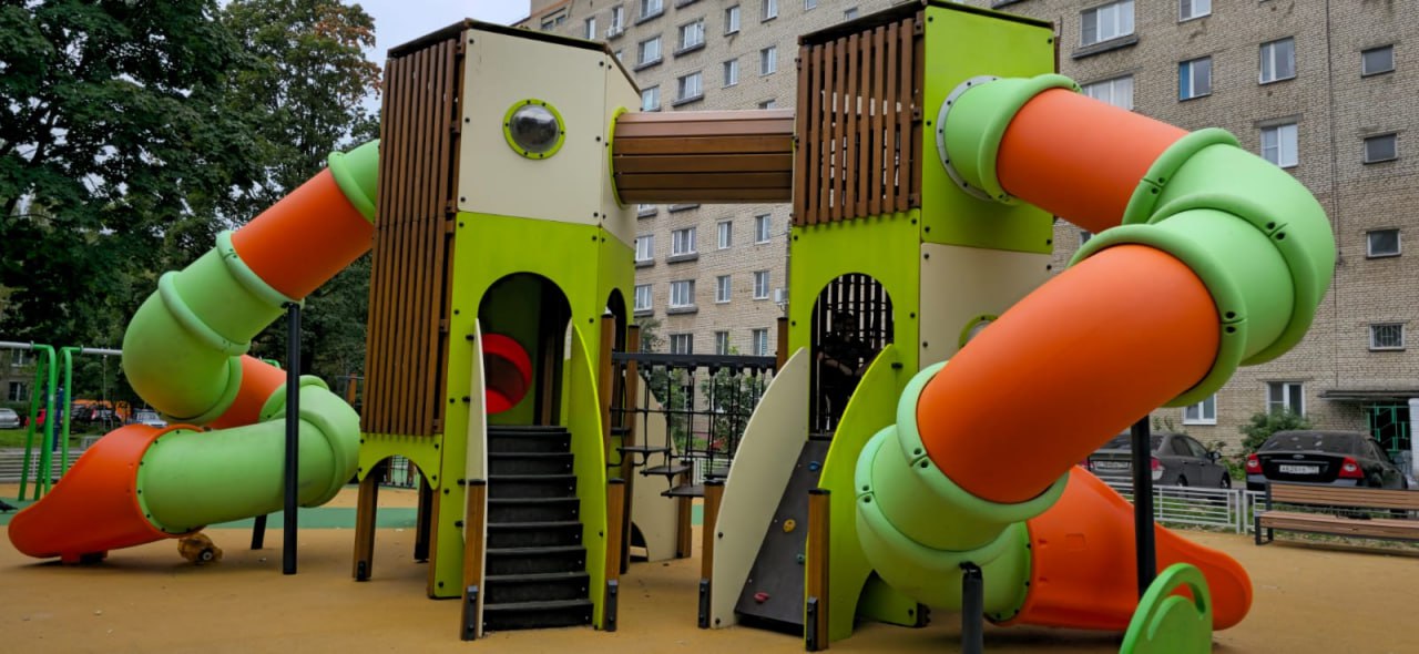 Во дворе домов №2 и №6 по проспекту Мира завершены работы по благоустройству