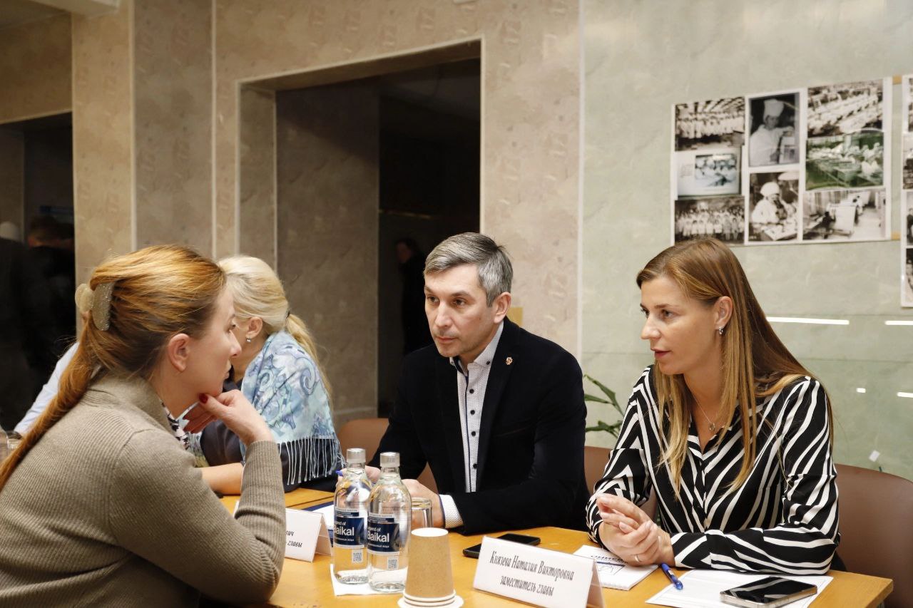 Открытая встреча с жителями прошла на территории АО «Фрязинский завод мощных транзисторов»