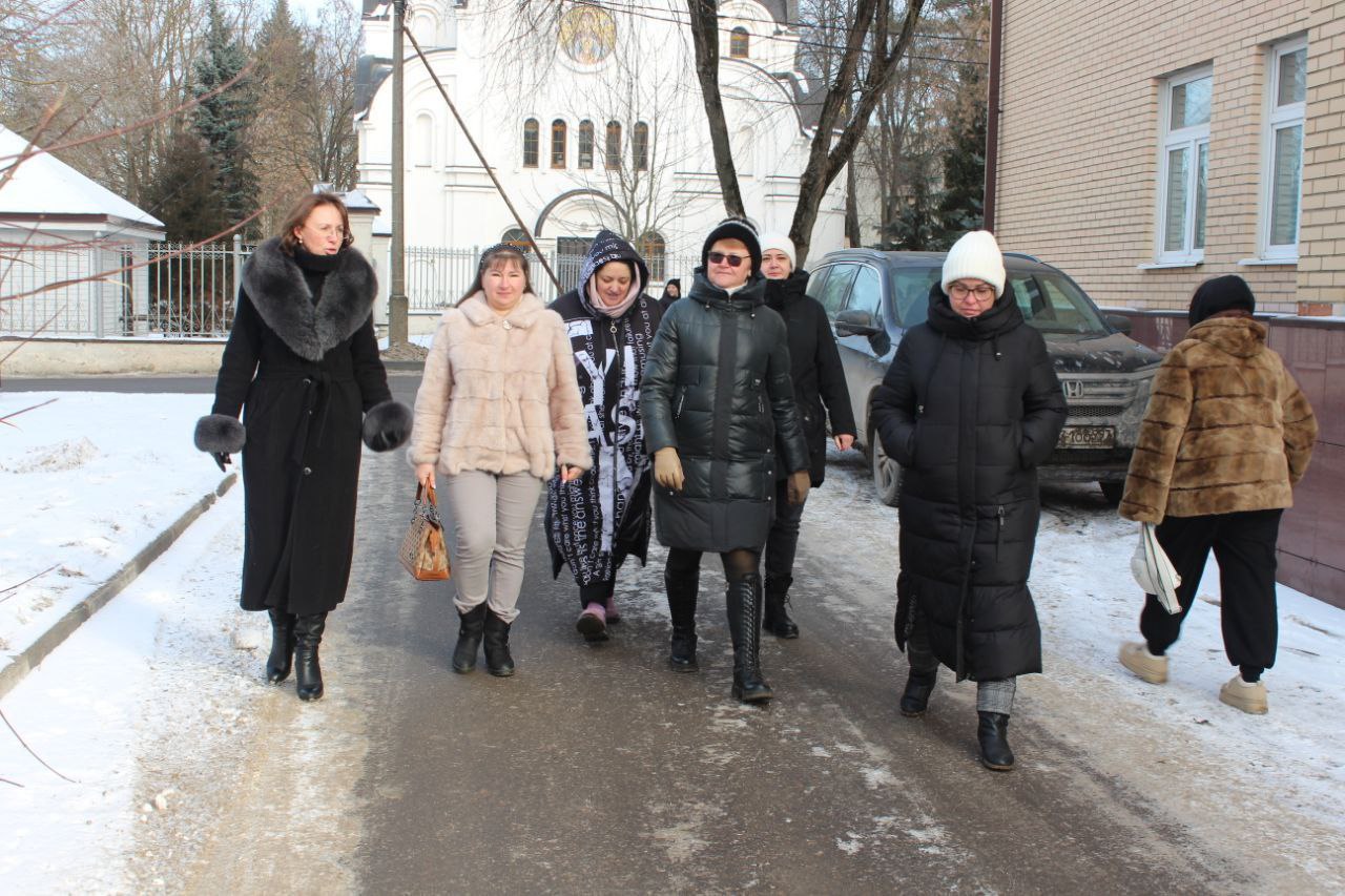 Заместитель главы городского округа Фрязино Юлия Шувалова провела встречу с жителями